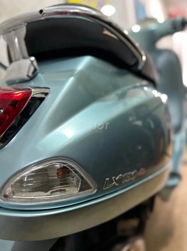 Piaggio Vespa LX 150ie 2009 Nhập Ý BSTP. Mua bán Xe máy tại Quận Phú Nhuận Tp Hồ Chí Minh được đăng bởi Hải Triều hình 2
