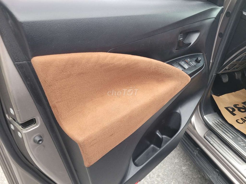 Innova 2018 2.0E - 16000 km. Mua bán Ô tô tại Quận Kiến An Hải Phòng được đăng bởi QUÝ TRẦN AUTO hình 17