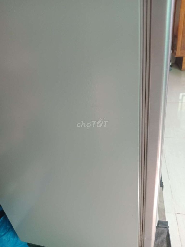 Cần thanh lý tủ lạnh 1 ngăn Beko. Mua bán Tủ lạnh tại Thành phố Long Xuyên An Giang được đăng bởi Lê Dũng hình 1