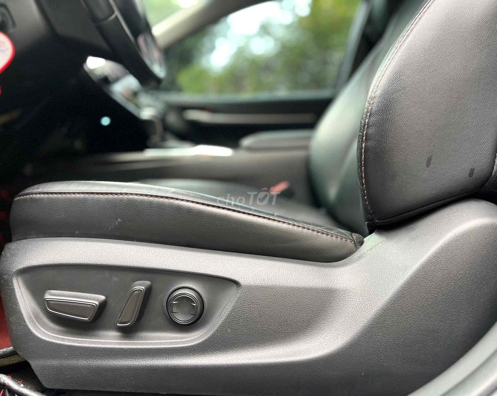 Toyota Camry 2020 2.5Q - 82000 km. Mua bán Ô tô tại Quận Gò Vấp Tp Hồ Chí Minh được đăng bởi Ngô minh Nam hình 14