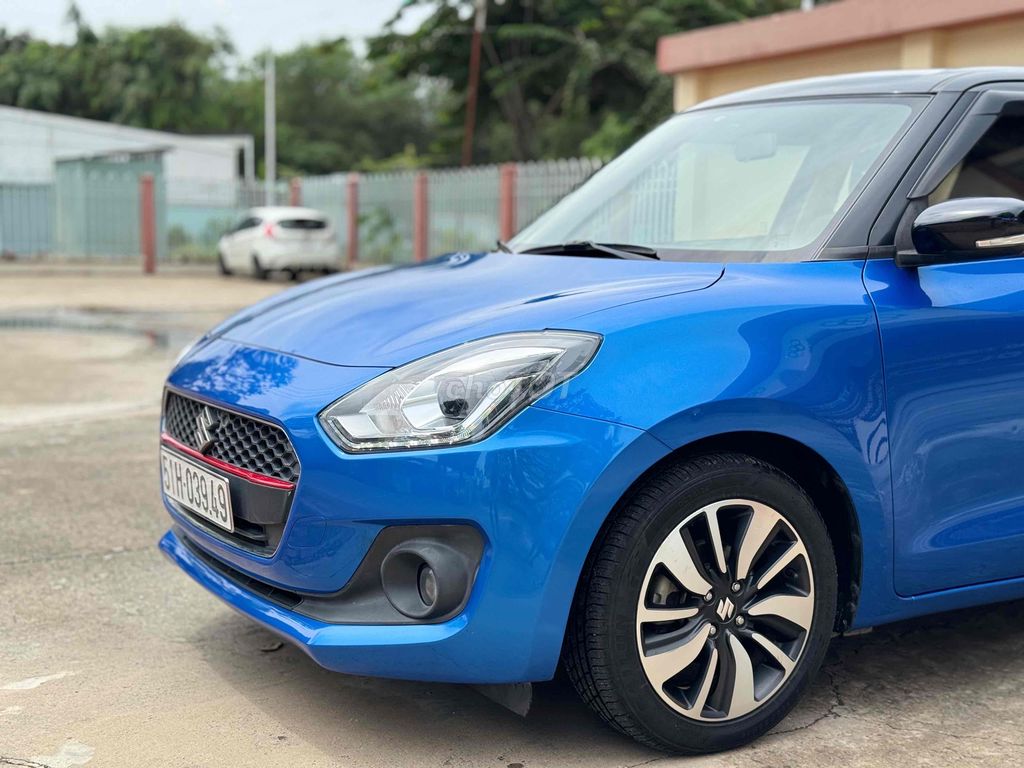 Suzuki Swift 2019 GLX 1.2 CVT - 60000 km. Mua bán Ô tô tại Thành phố Thuận An Bình Dương được đăng bởi Mr Đức hình 9