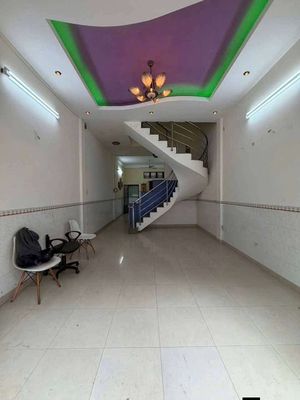 11ty5 thương lượng Bán nhà mặt tiền đường nội bô khu dân cư cao Lỗ