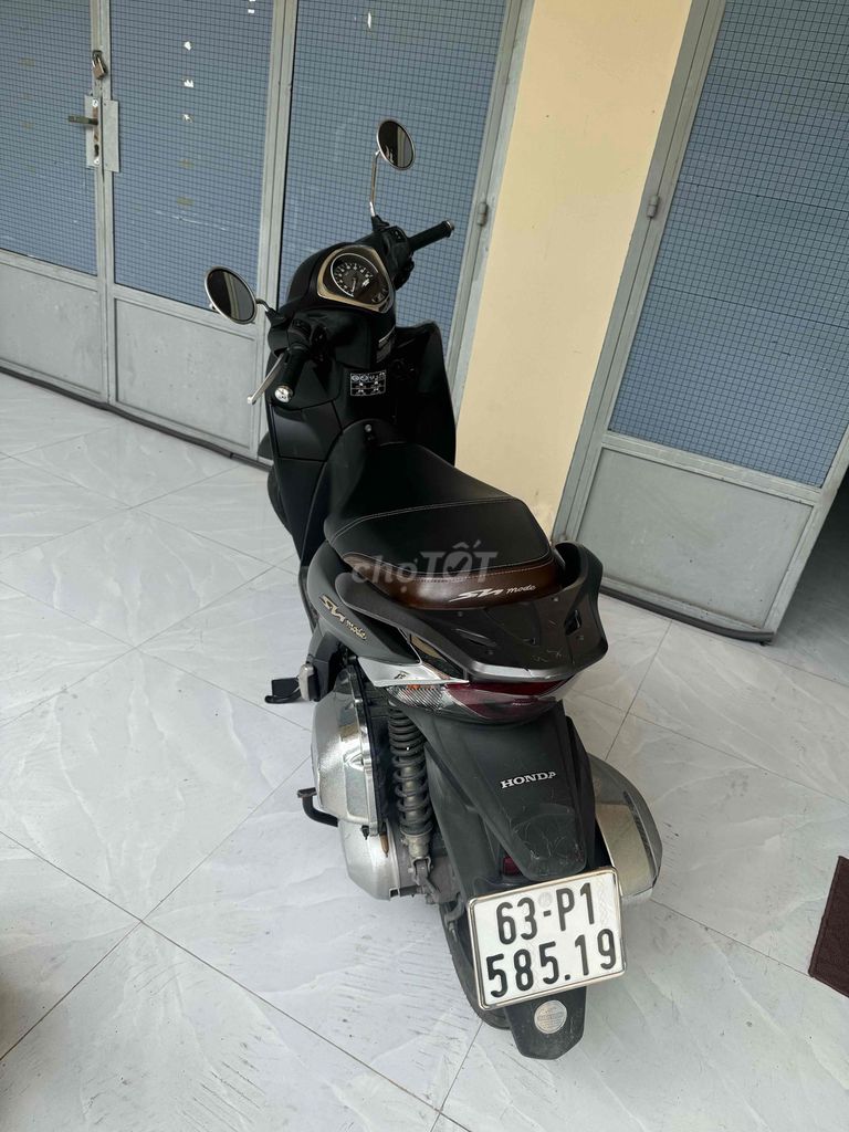 Honda SH Mode 2023 Bản đặc biệt Đen nhám. Mua bán Xe máy tại Thành phố Mỹ Tho Tiền Giang được đăng bởi Trần Phước Sang hình 4