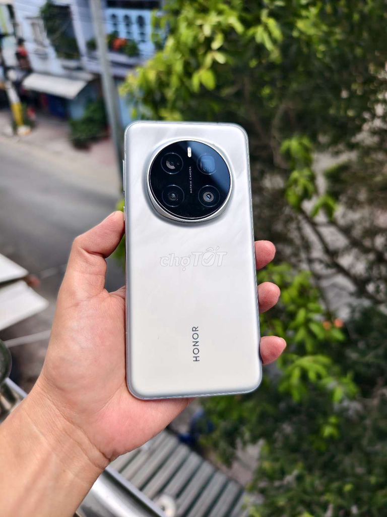 Honor Magic 7 Pro 16/1TB Bạc Quốc tế. Mua bán Điện thoại tại Quận 6 Tp Hồ Chí Minh được đăng bởi Đức Ty hình 1