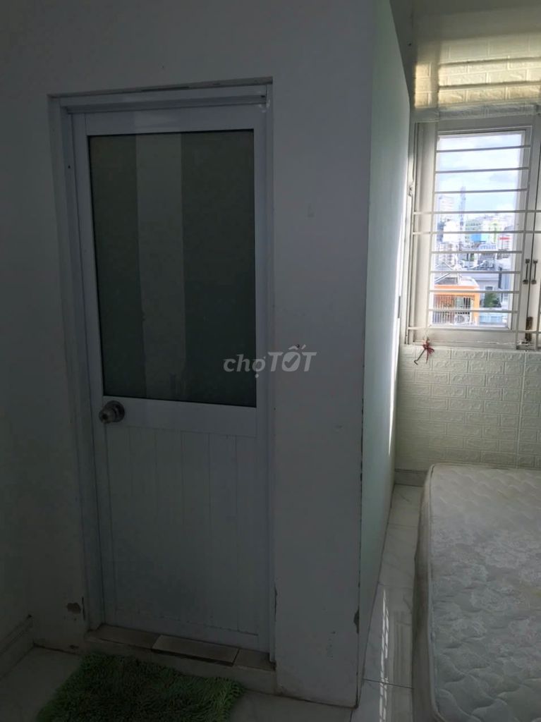 Аренда · 5 комн. · 73 м² · Quận 1, ул. Nguyễn Trãi