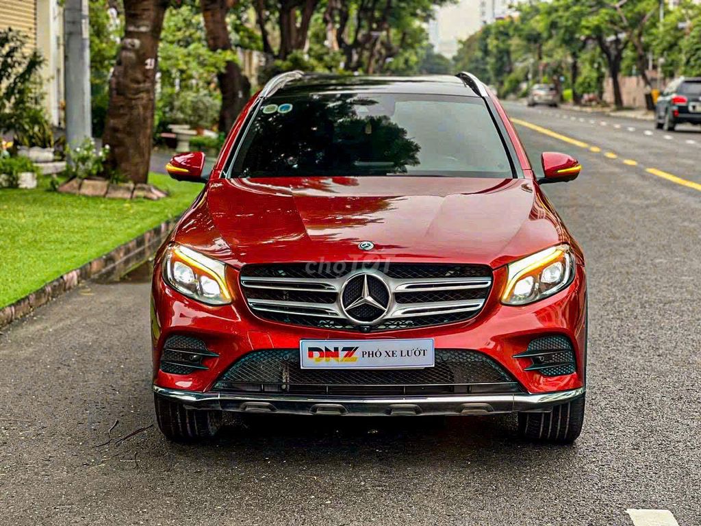 GLC300 4Matic AMG model 2019. Xe Đẹp Giá Chất