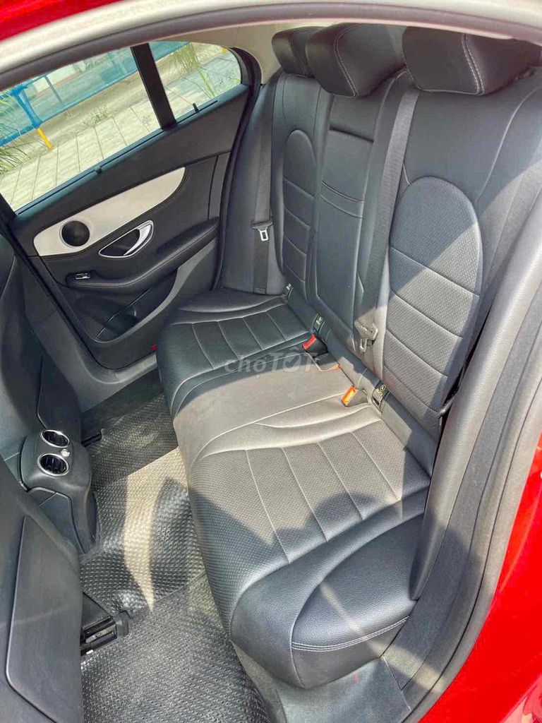 Mercedes Benz C Class 2015 C200 - 80000 km. Mua bán Ô tô tại Quận Cầu Giấy Hà Nội được đăng bởi Quang Huy hình 13