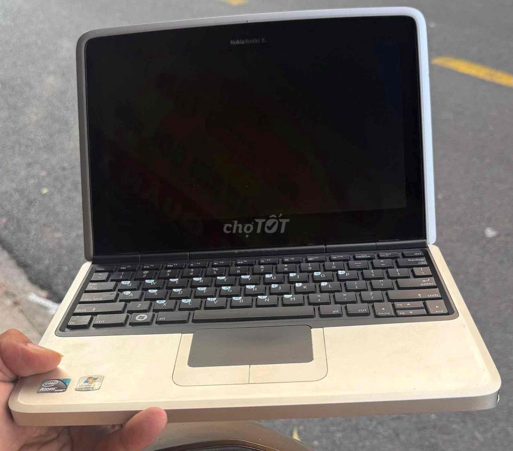 Laptop Nokia Booklet Intel Atom (giá 600k). Mua bán Laptop tại Quận Tân Bình Tp Hồ Chí Minh được đăng bởi Chuyên Bán Đồ 2hand hình 1