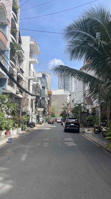 Rent · 3 bd · 50 м² · Quận 3, ул. Đường Cách Mạng Tháng 8