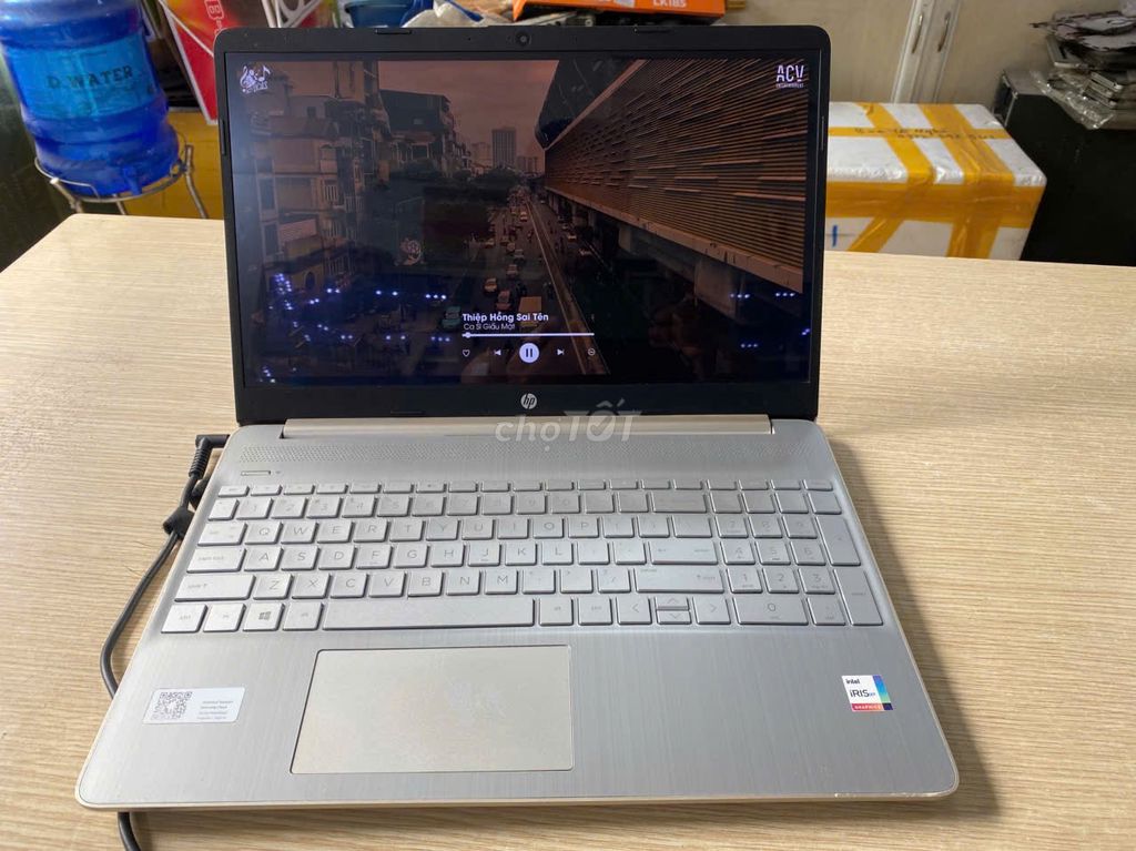 HP 15s Mỏng Nhẹ Siêu Ngon Văn Phòng _ Học Tập_Sale. Mua bán Laptop tại Quận Nam Từ Liêm Hà Nội được đăng bởi Mạnh  hình 1
