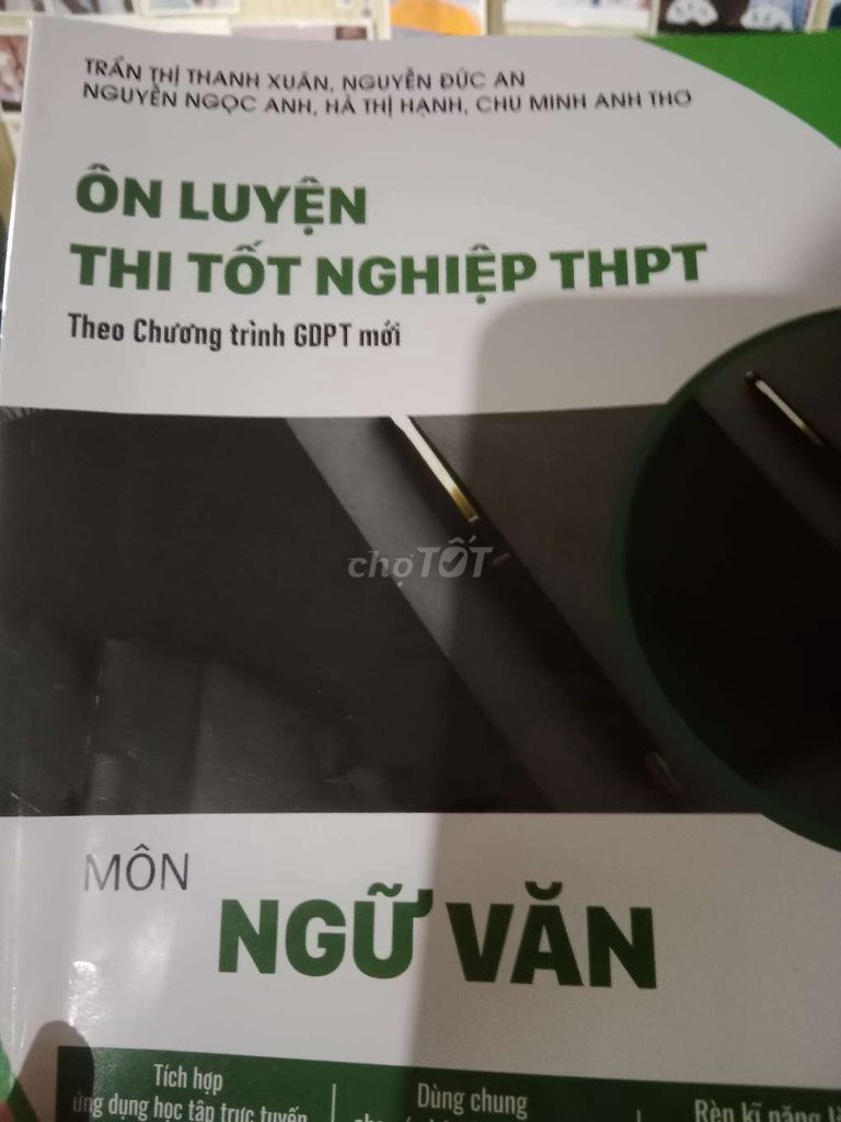 Sách Ôn Luyện Thi Tốt Nghiệp THPT Ngữ Văn. Mua bán Sách tại Thành phố Ngã Bảy Hậu Giang được đăng bởi Nguyễn Thị Ngọc Yến  hình 1