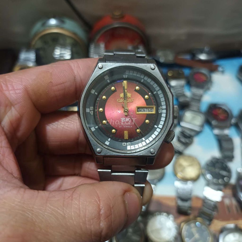 Đồng hồ SK hồng cánh sen 1970 máy 3 vít zin cổ