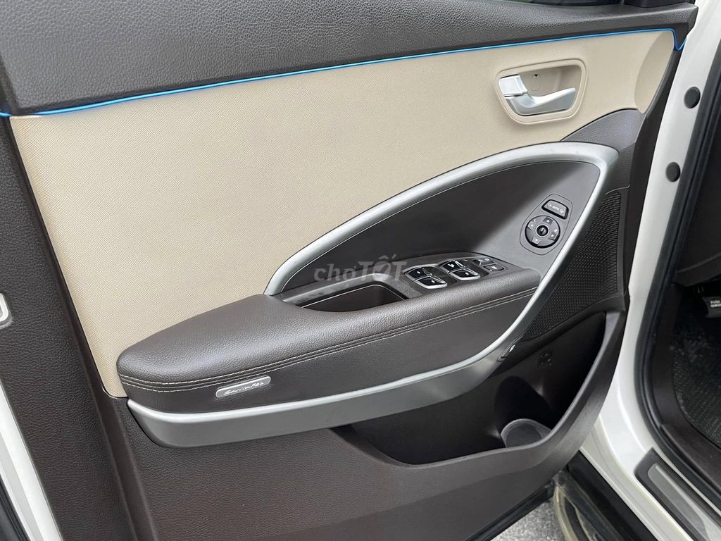 Hyundai SantaFe 2019 tiêu chuẩn 2.4L - 54,000 km.. Mua bán Ô tô tại Thành phố Thủ Đức Tp Hồ Chí Minh được đăng bởi Đức Tứ Bánh hình 17