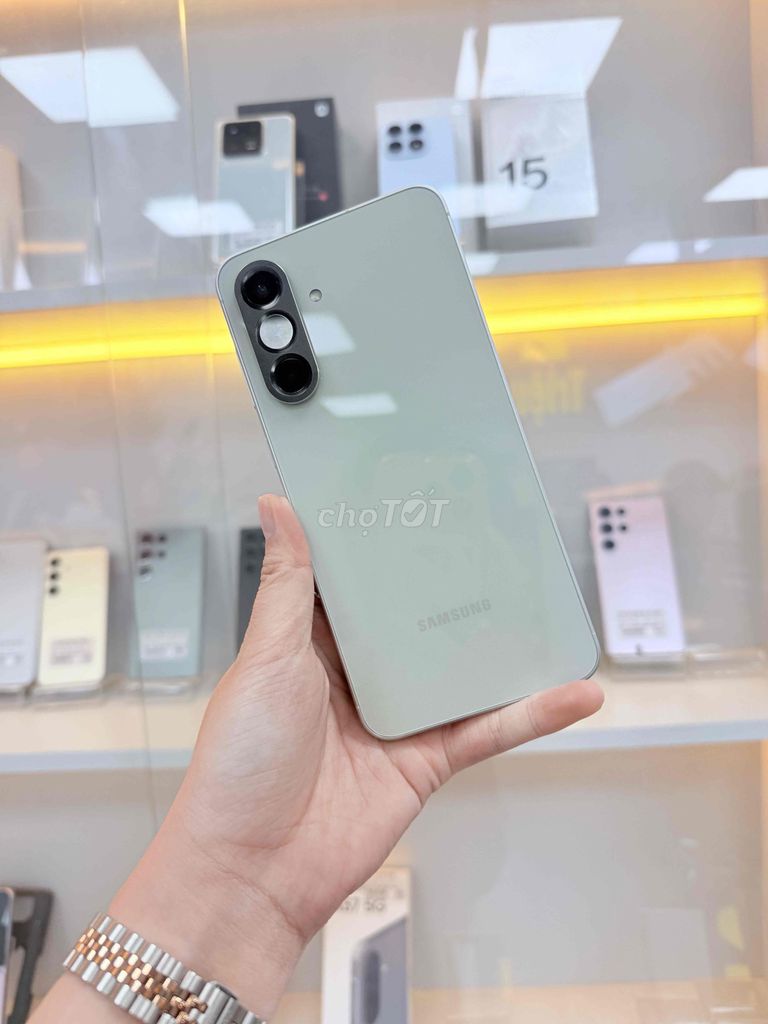 SAMSUNG A56 5G 2Sim VN-BẢN 8/256G-Màu Green Đẹp. Mua bán Điện thoại tại Thành phố Biên Hòa Đồng Nai được đăng bởi Mobile Di Động Biên Hoà hình 1