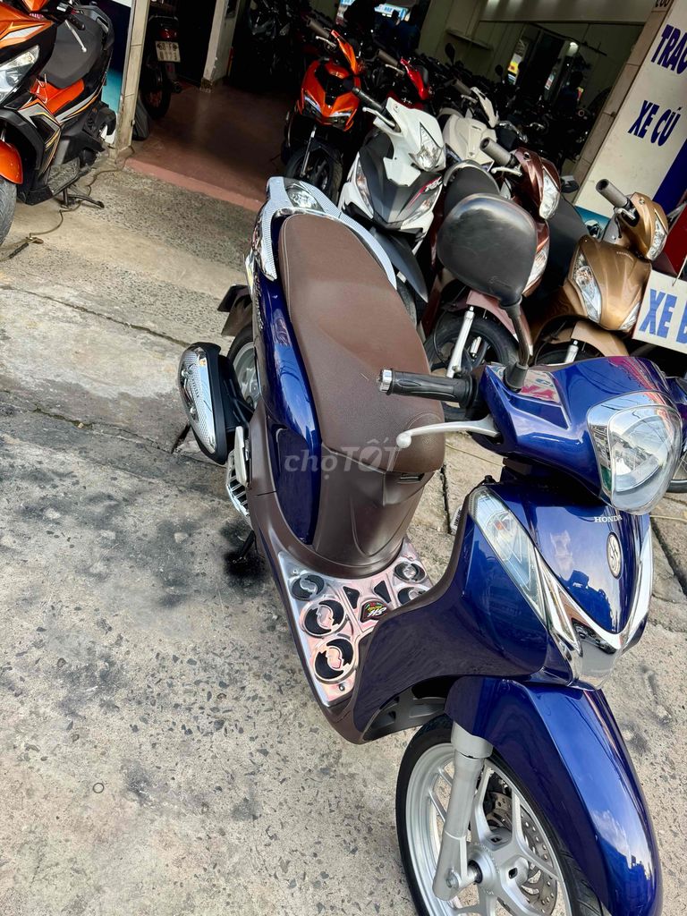 🔵🔵 SH Mode xanh đen 2015 rất đẹp có trả góp. Mua bán Xe máy tại Thành phố Biên Hòa Đồng Nai được đăng bởi XE MÁY CŨ THÀNH MỸ  hình 2