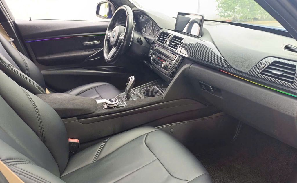 BMW 3 Series 2013 320i - 110000 km. Mua bán Ô tô tại Quận Nam Từ Liêm Hà Nội được đăng bởi Anh Phạm hình 12