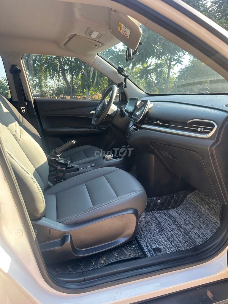 VinFast VF 5 Plus 2023 Trắng. Mua bán Ô tô tại Quận Long Biên Hà Nội được đăng bởi quân hình 7