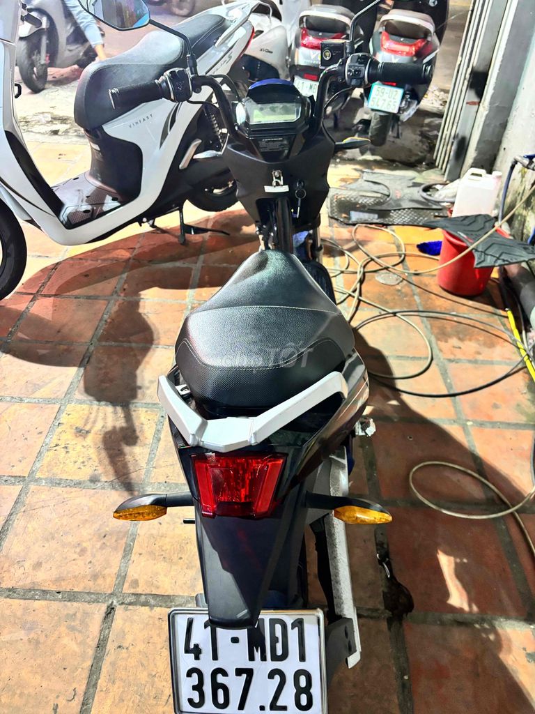 vinfast impes luôn pin. Mua bán Xe điện tại Quận Tân Phú Tp Hồ Chí Minh được đăng bởi Mua Xe Điện Giá Cao hình 1