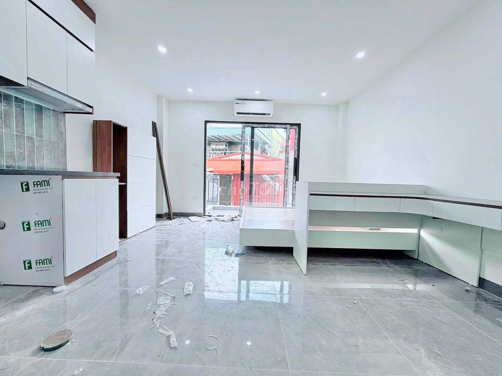 Комната 30м2 в Зяпбат, Хоангмай, полная мебель, лифт