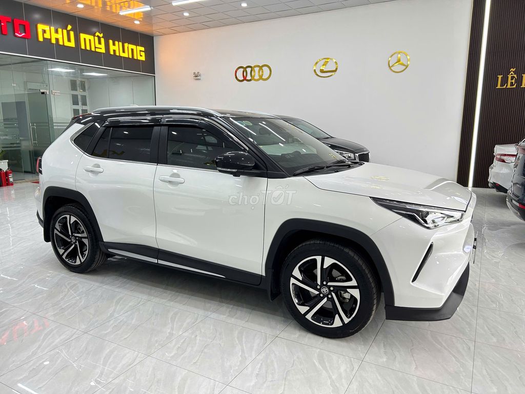 Toyota Yaris Cross CVT 2024 Đi 19.000km Cực Đẹp. Mua bán Ô tô tại Quận 8 Tp Hồ Chí Minh được đăng bởi Tuấn Ô Tô Cũ Sài Gòn hình 5