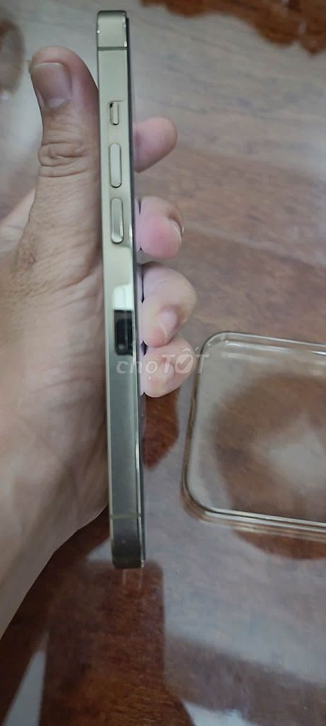 iPhone 13 Pro 128GB Vàng Đã sử dụng. Mua bán Điện thoại tại Huyện Thủ Thừa Long An được đăng bởi Đại hình 1