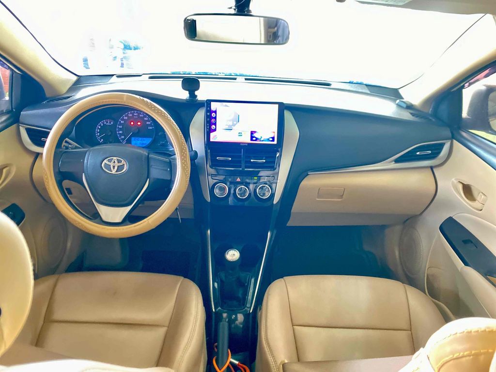 Toyota Vios 2018 E số sàn Trắng. Mua bán Ô tô tại Thành phố Long Khánh Đồng Nai được đăng bởi Mr hiếu hình 7