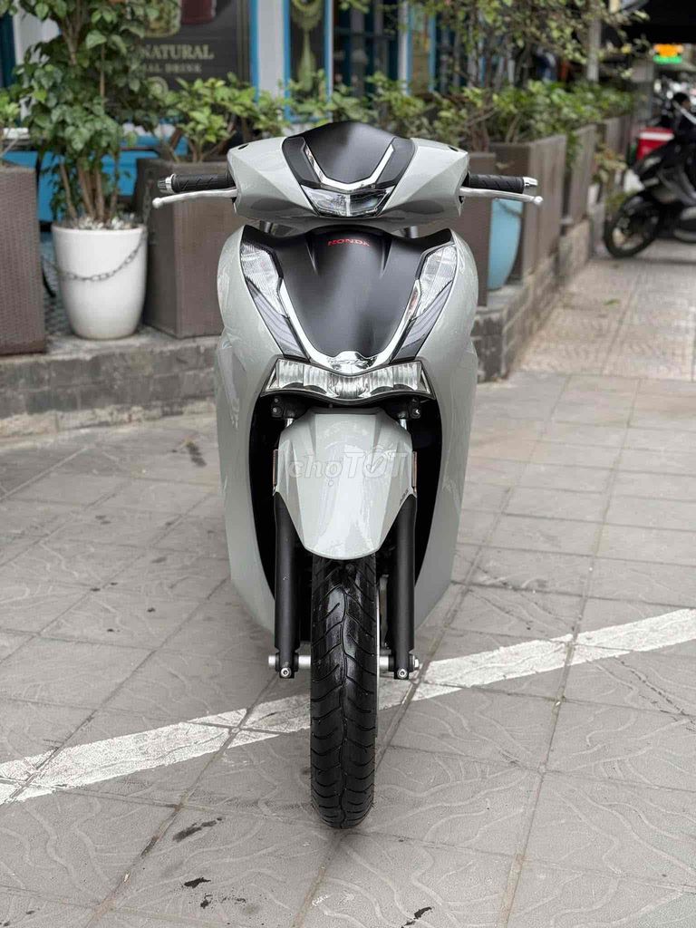 SH350i 2023 siêu lướt - Trả trước 80tr nhận xe ✅. Mua bán Xe máy tại Quận Hà Đông Hà Nội được đăng bởi Nguyễn thị xuân hình 1