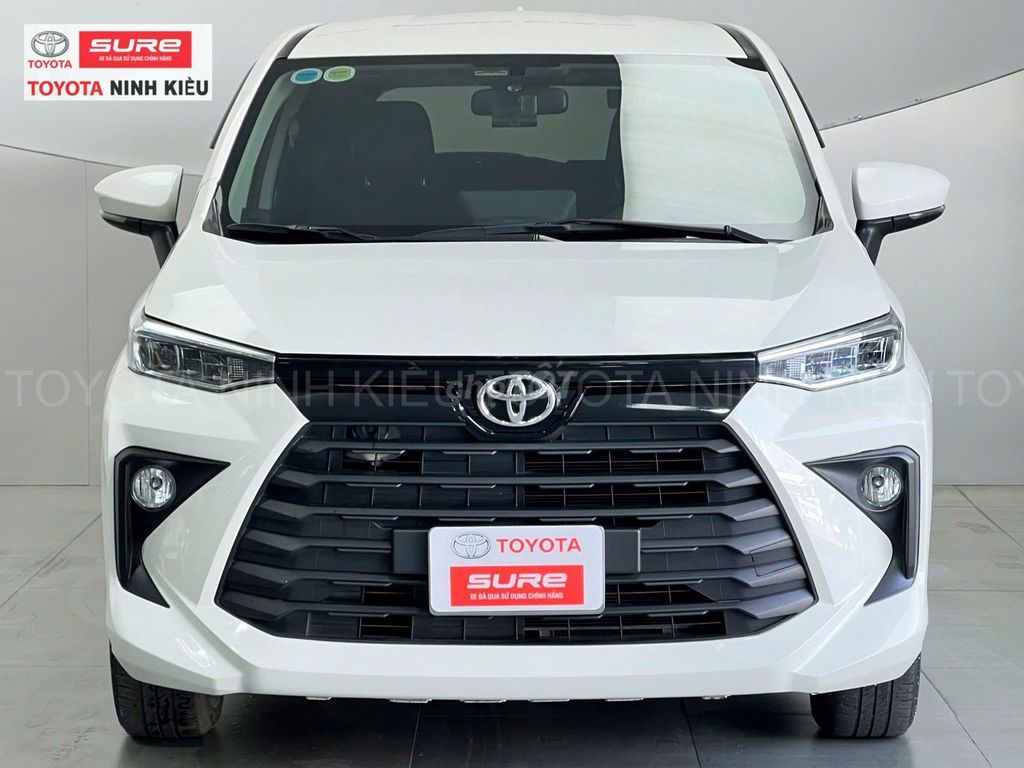 Toyota Avanza Premio 2023 MT - 60.000 km