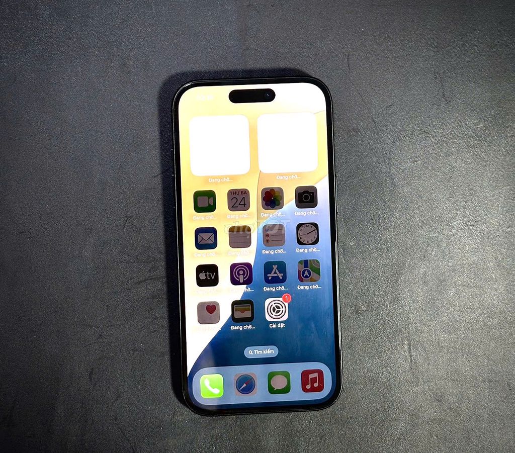 iPhone 15 Quốc Tế ZP 128gb đen như tin đăng gl. Mua bán Điện thoại tại Quận 3 Tp Hồ Chí Minh được đăng bởi T83 hình 1