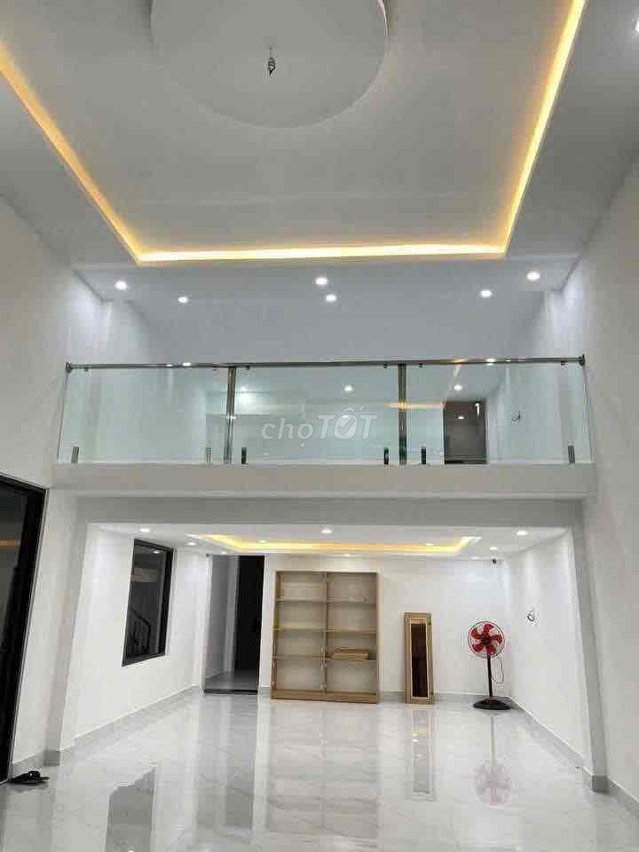 Аренда · 4 комн. · 100 м² · Quận Sơn Trà, ул. Đường Nguyễn Phan Vinh