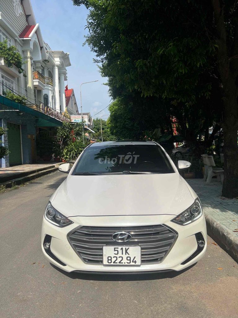 Hyundai Elantra 2018 1.6 AT - 1 km. Mua bán Ô tô tại Quận 12 Tp Hồ Chí Minh được đăng bởi helo hình 1