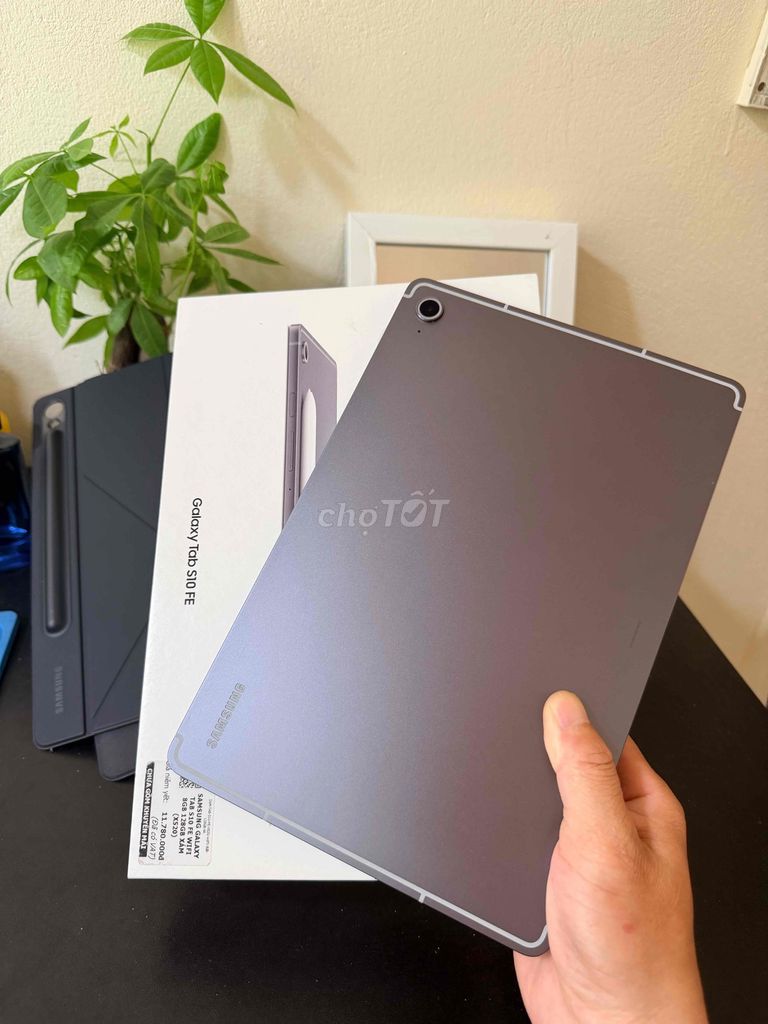 Samsung Galaxy Tab S10 FE mới mua sử dụng vài lần. Mua bán Máy tính bảng tại Thành phố Huế Thừa Thiên Huế được đăng bởi Vsmart Thu Mua Điện Thoại Laptop  hình 1