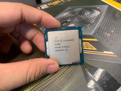 CPU INTEL G4900 EM LẺ VÀI CON