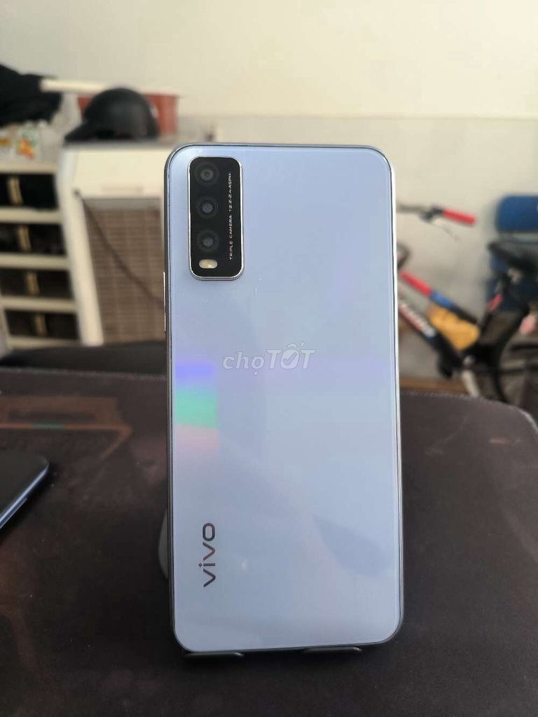 Vivo V2043 64GB Trắng. Mua bán Điện thoại tại Quận Thanh Xuân Hà Nội được đăng bởi Hoàng Anh Mobile hình 1