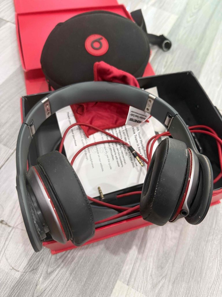 Tai nghe Beats Solo Đen Đã sử dụng. Mua bán Tivi, Âm thanh tại Thành phố Dĩ An Bình Dương được đăng bởi le vinh hai hình 1