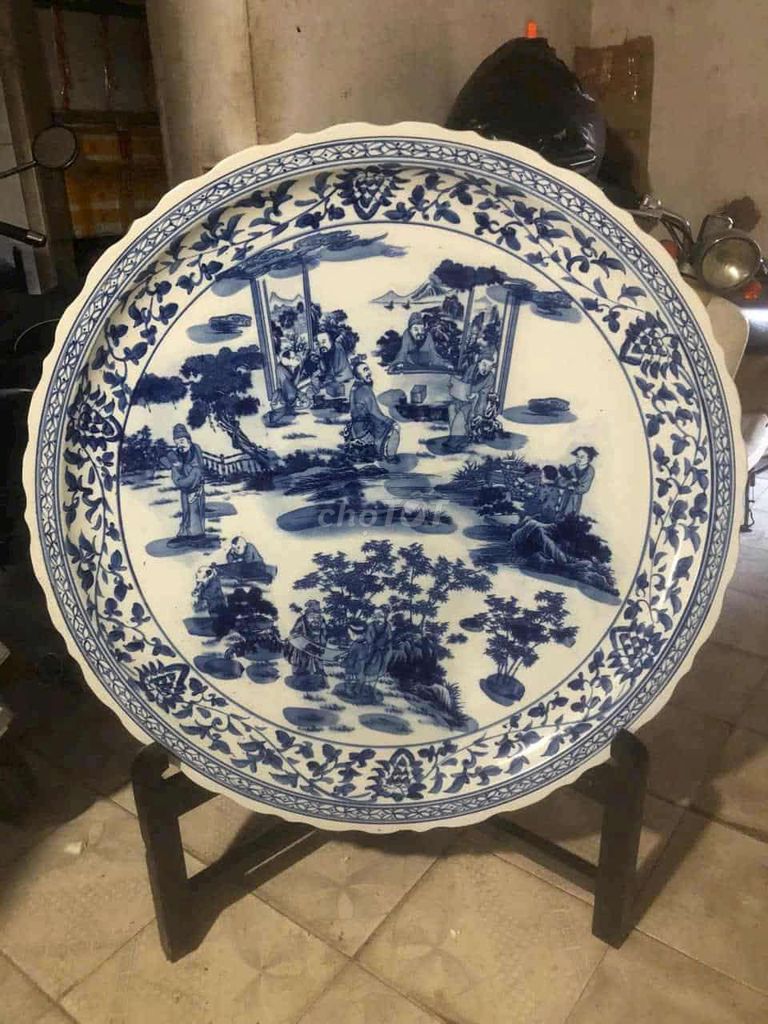 Đĩa trang trí Gốm sứ Trắng, xanh dương. Mua bán Cây cảnh, đồ trang trí tại Quận Ba Đình Hà Nội được đăng bởi Mr Gia Huy hình 1
