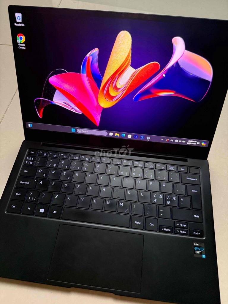 SAMSUNG 935XD I7-1160G7 Màn Olel 16/512 Mới 97. Mua bán Laptop tại Quận Gò Vấp Tp Hồ Chí Minh được đăng bởi VũHùng hình 1