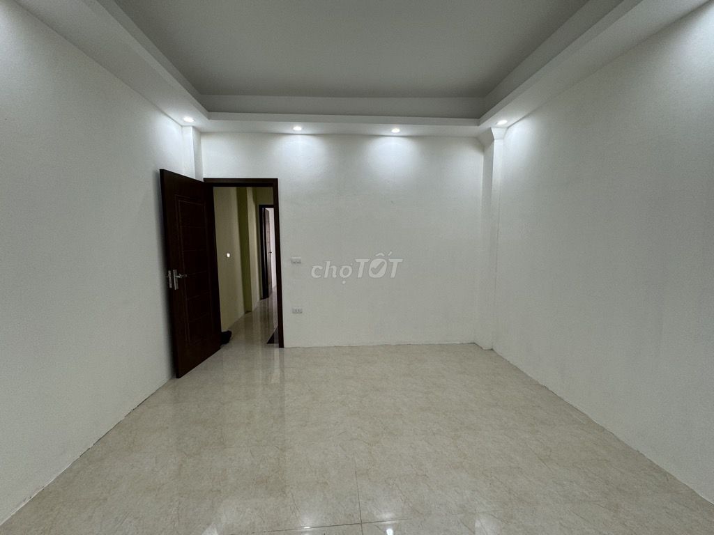 Gần Học Viện Hậu Cần Long Biên, nhà đẹp 42m2, 4 tầng, gần ô tô,. Mua bán nhà ở tại Quận Long Biên Hà Nội được đăng bởi Thúy Long Biên hình 3