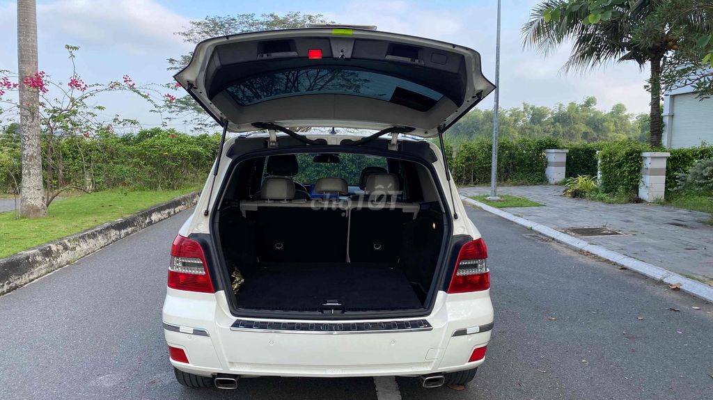 Mercedes Benz GLK ( siêu cọp ) zin 100%. Mua bán Ô tô tại Huyện Hóc Môn Tp Hồ Chí Minh được đăng bởi hiếu hình 9