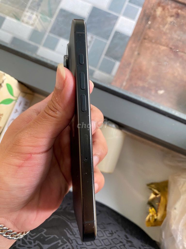 Apple iPhone 16 Pro Đen. Mua bán Điện thoại tại Huyện Hòa Vang Đà Nẵng được đăng bởi Quốc vũ Nguyễn hữu hình 1