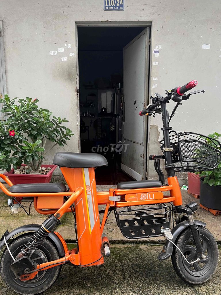 xe điện chạy êm bình ngon