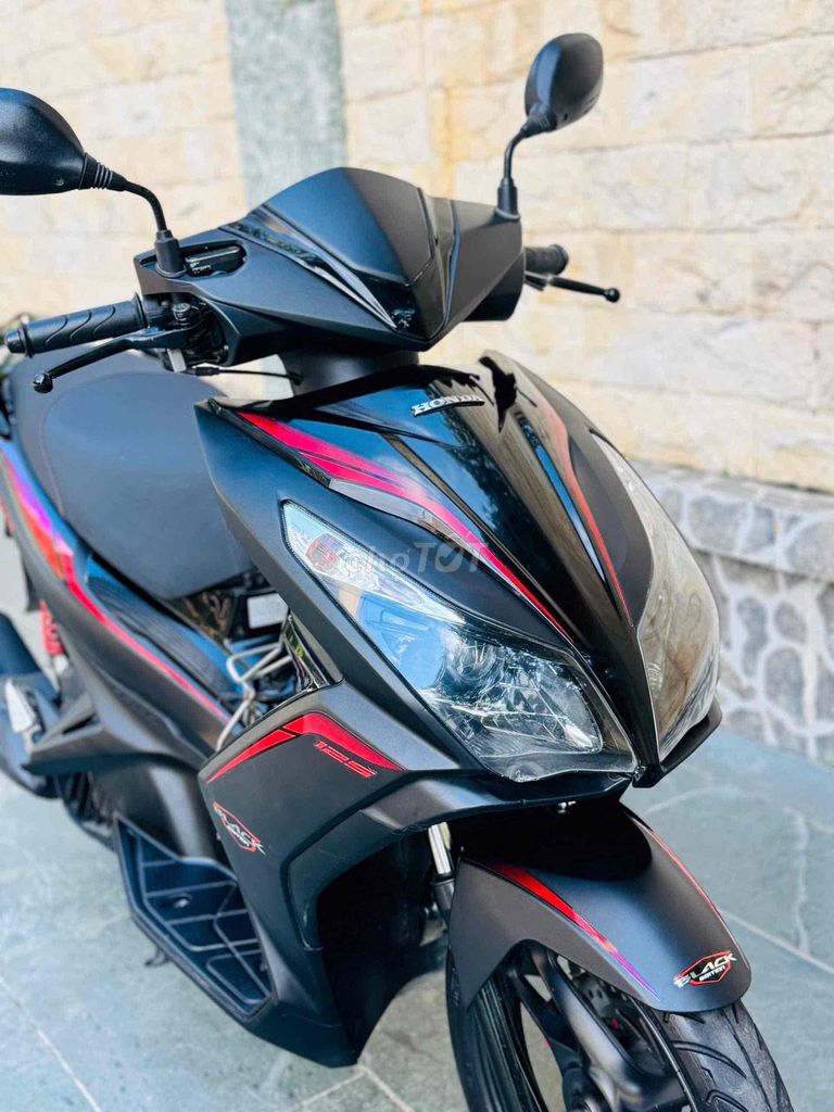 Airblade 125fi Black Edition 2015 Матовый черный дм 75