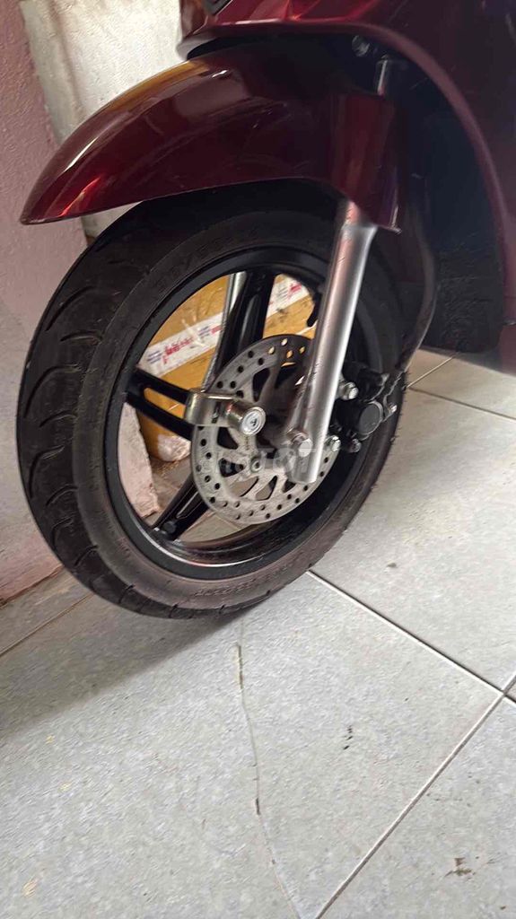 Xe mới đăng ký tháng 8 năm 2025 còn mới coong. Mua bán Xe điện tại Thành phố Biên Hòa Đồng Nai được đăng bởi Phạm Văn Việt hình 4