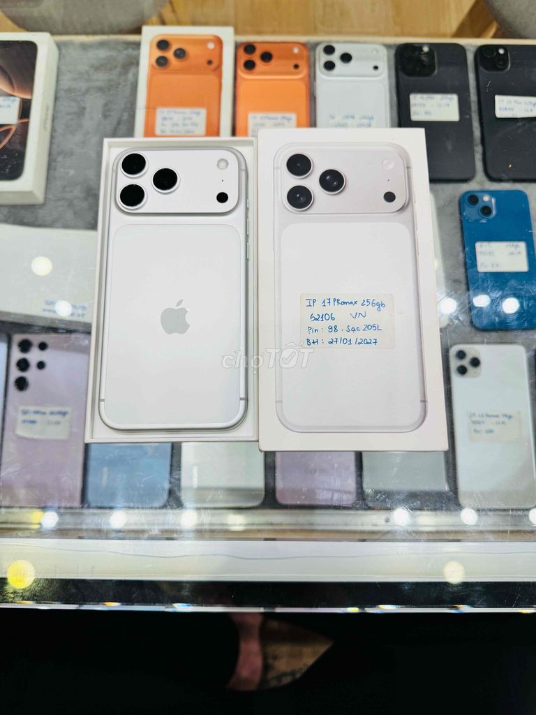 iPhone 17 Pro Max 256GB Trắng VN BH 27/01/2027. Mua bán Điện thoại tại Quận 10 Tp Hồ Chí Minh được đăng bởi Phi Đăng Sơn Store hình 1
