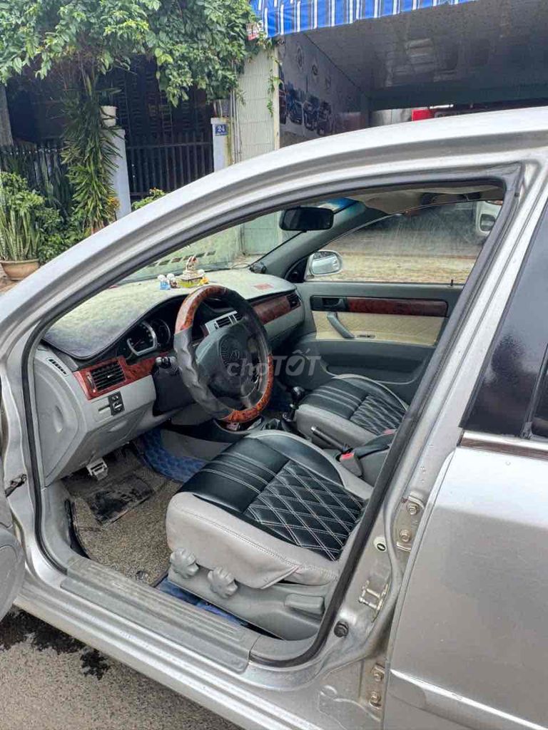 Daewoo Lacetti Số sàn 5 chỗ Bạc. Mua bán Ô tô tại Huyện Ea Kar Đắk Lắk được đăng bởi an khang hình 7
