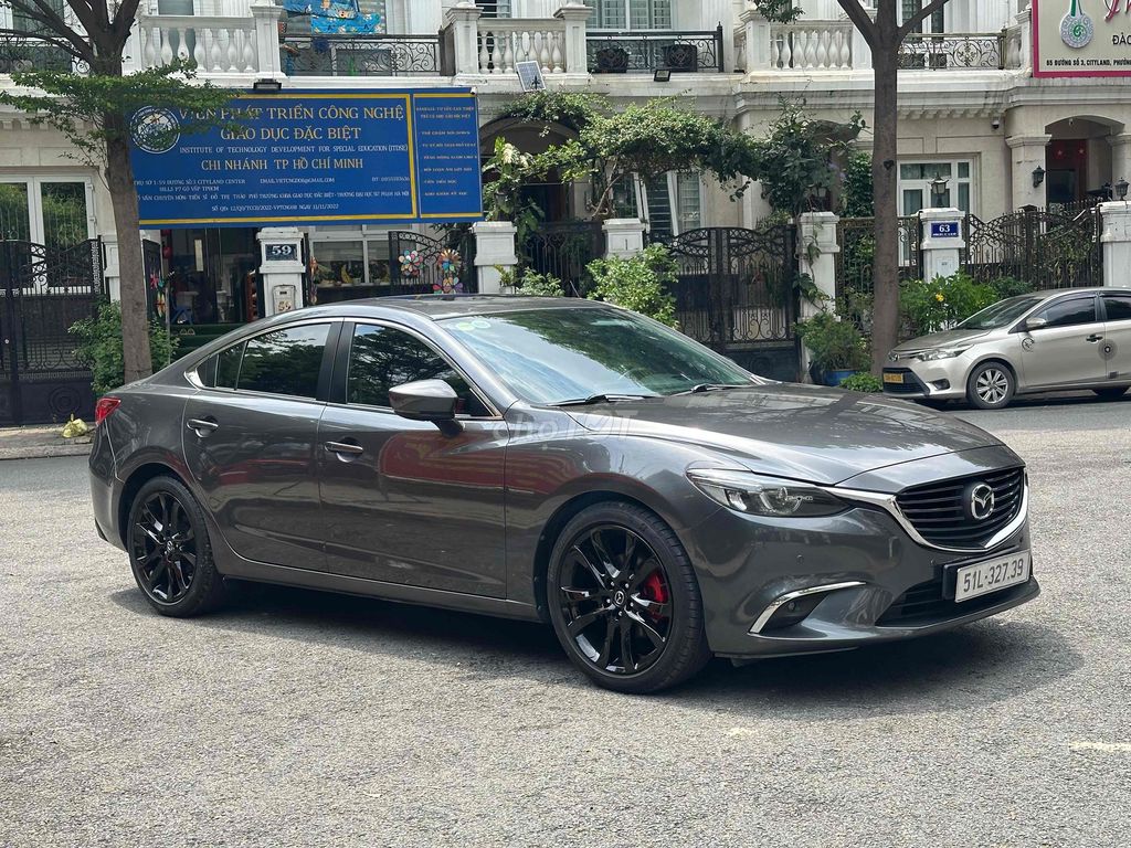 Mazda 6 2019 Mazda 6 2.0L Premium - 65000 km. Mua bán Ô tô tại Quận Gò Vấp Tp Hồ Chí Minh được đăng bởi Dongvuong hình 5