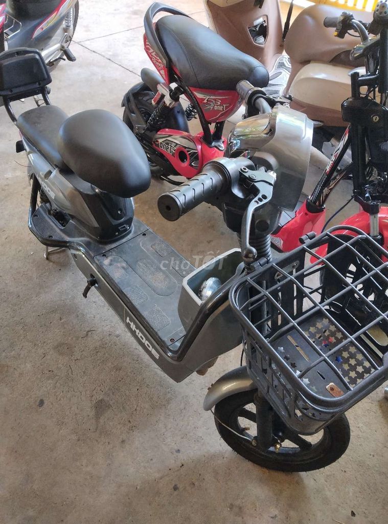 Mua về cho con học lớp 5 đi học mà cô ko cho đi. Mua bán Xe điện tại Thị xã Hương Thủy Thừa Thiên Huế được đăng bởi Hồ quốc Thắng hình 3