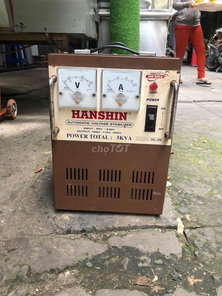 ổn áp 5kva dải 60-240 zin đẹp ra 100-110-220v