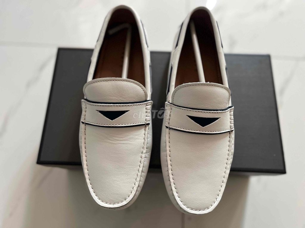 Giày lười Pedro Nam Da Trắng Size 40 Mới. Mua bán Giày dép tại Quận 8 Tp Hồ Chí Minh được đăng bởi Gia Huy Audio  hình 1