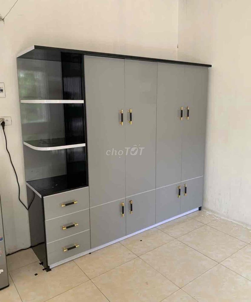 Tủ quần áo Nhựa Đài Loan 5 cánh 2m05 x 1m8. Mua bán Tủ, kệ gia đình tại Huyện Hóc Môn Tp Hồ Chí Minh được đăng bởi Hong Le hình 1